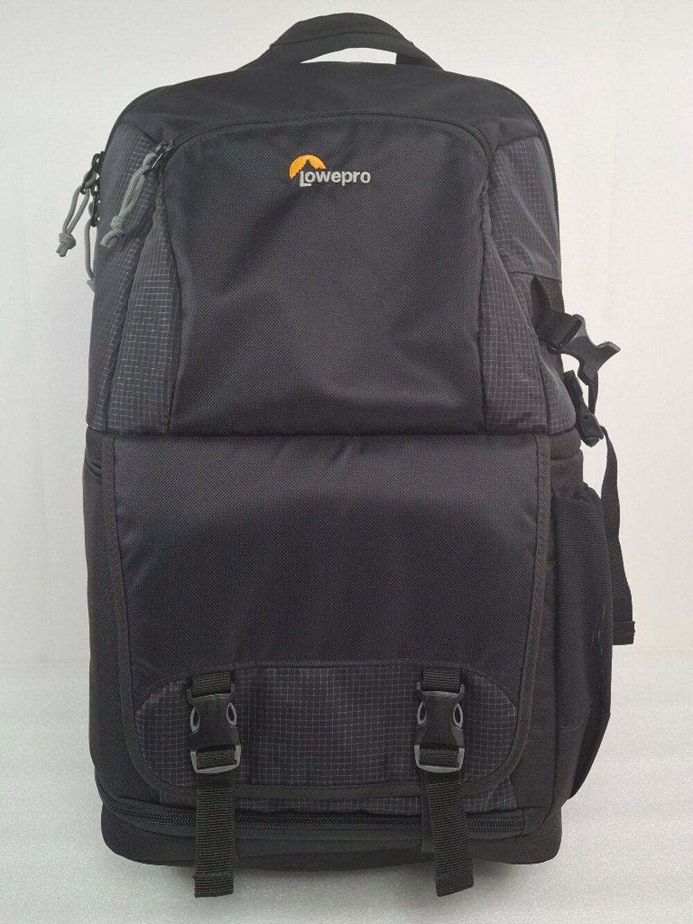 Lowepro-Fastpack BP 250 AW II Black Multi Compartment Camera Laptop Backpack